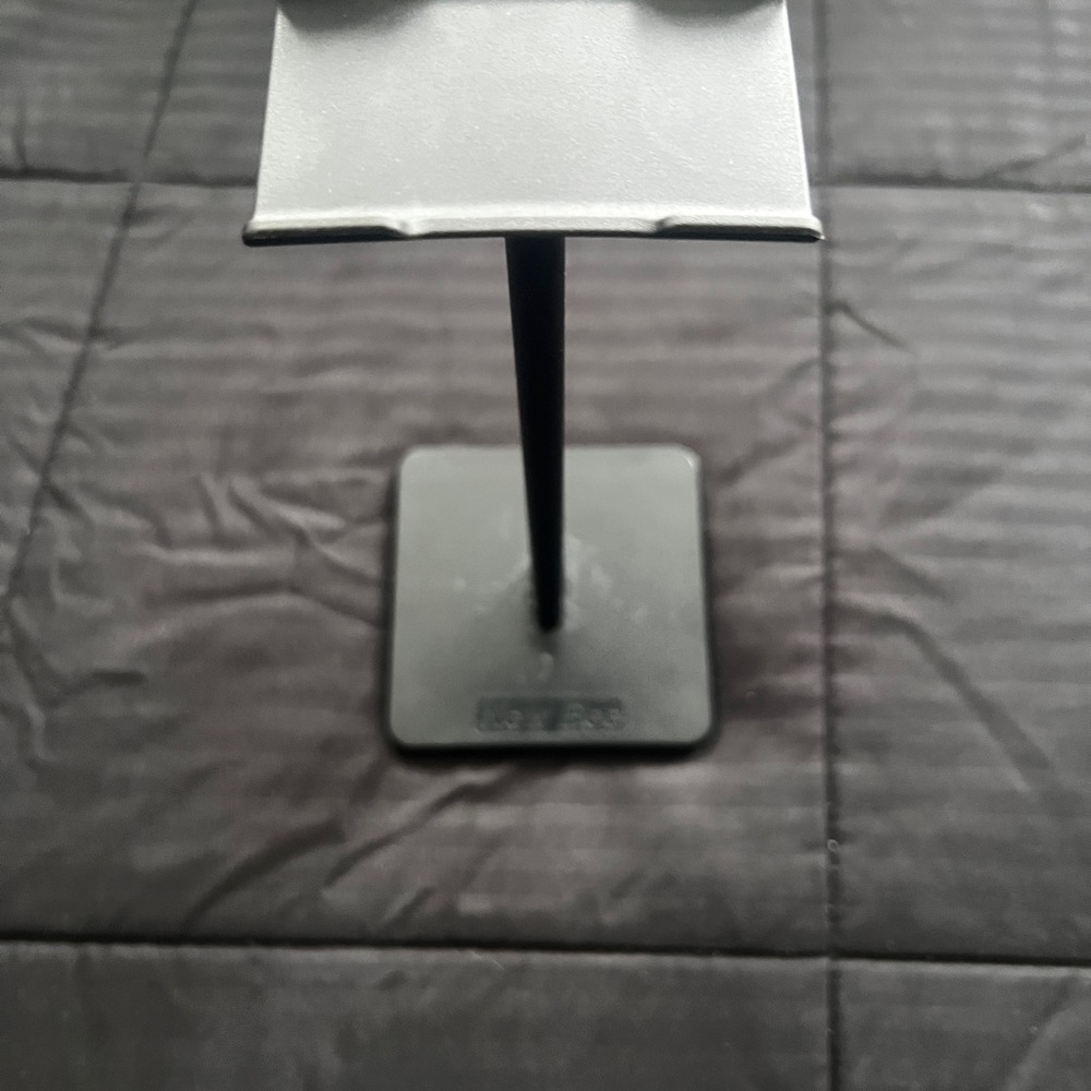 Black Headset stand